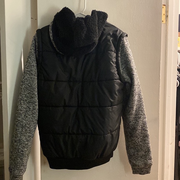 Jacket - Picture 3 of 4